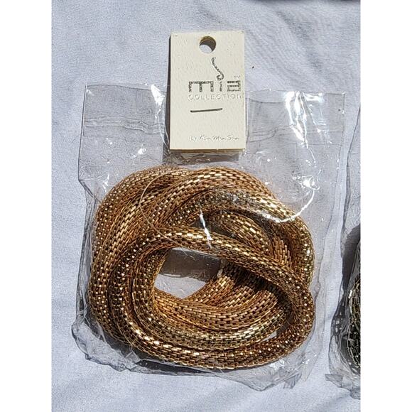 mia collection Mesh Tube Rope Necklace Gold Tone - Picture 1 of 2